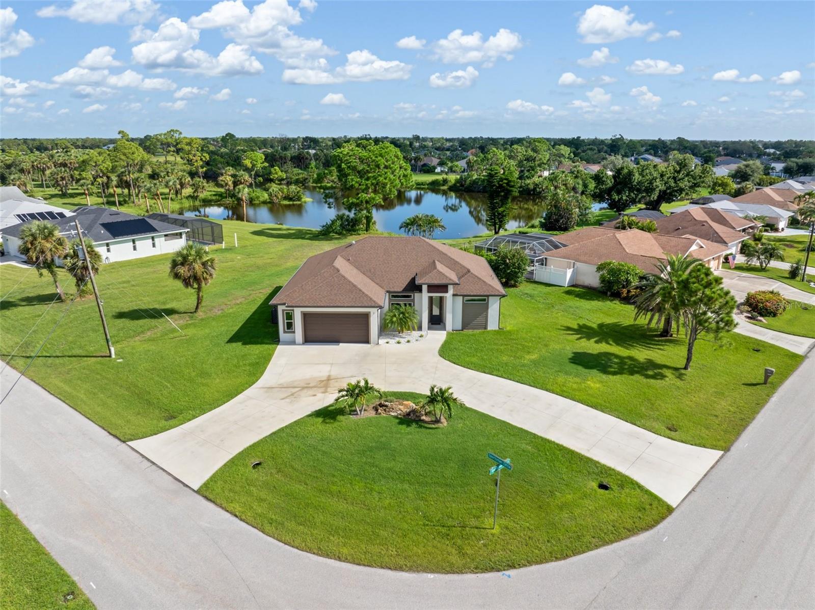 ROTONDA WEST BROADMOOR - Residential