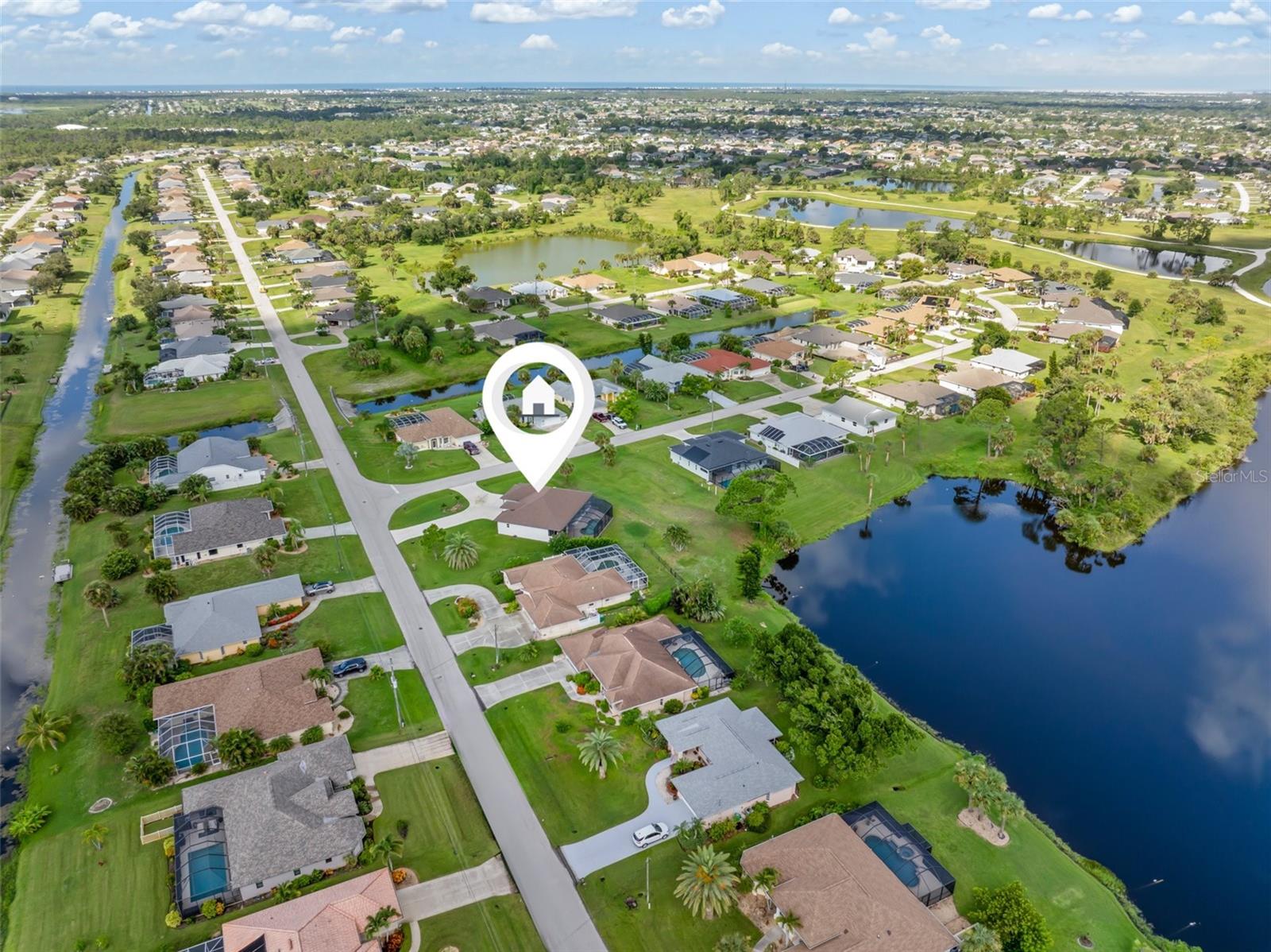 ROTONDA WEST BROADMOOR - Residential