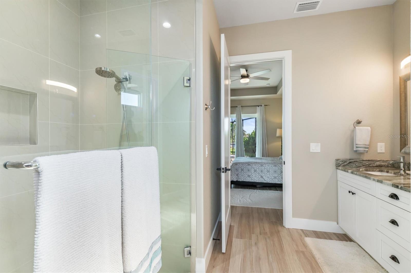 ROTONDA WEST BROADMOOR - Residential