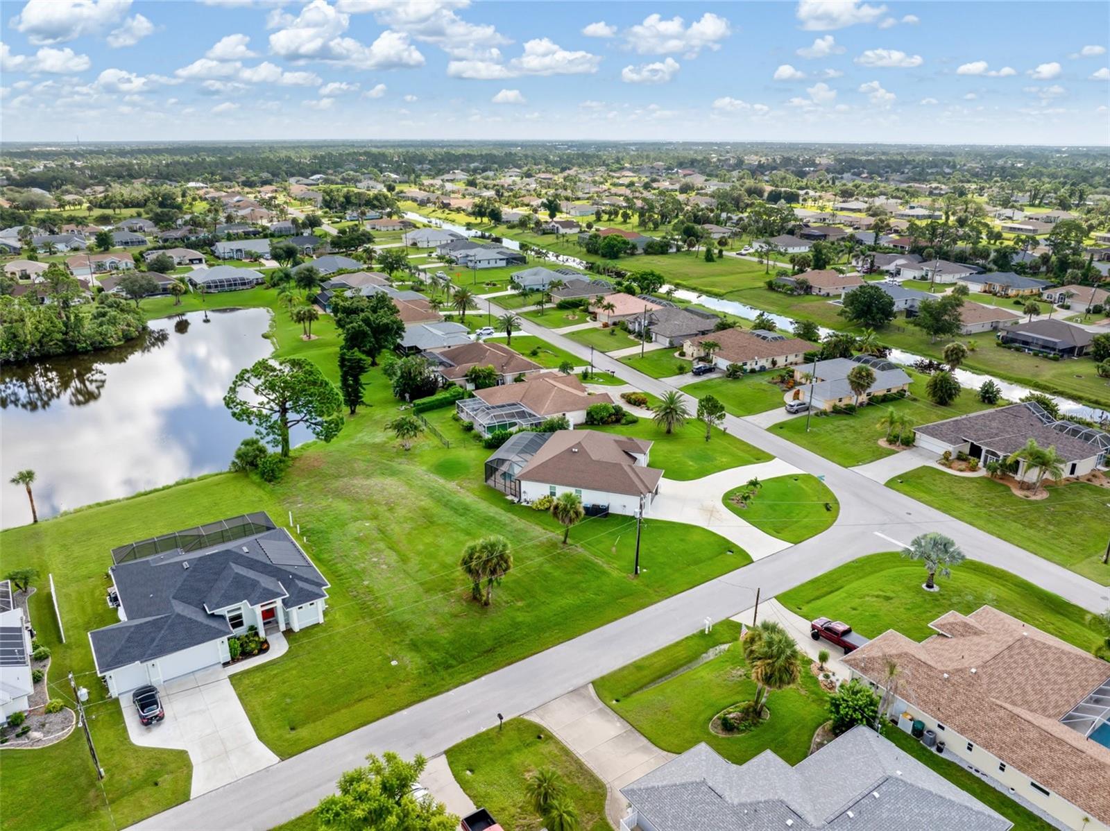 ROTONDA WEST BROADMOOR - Residential