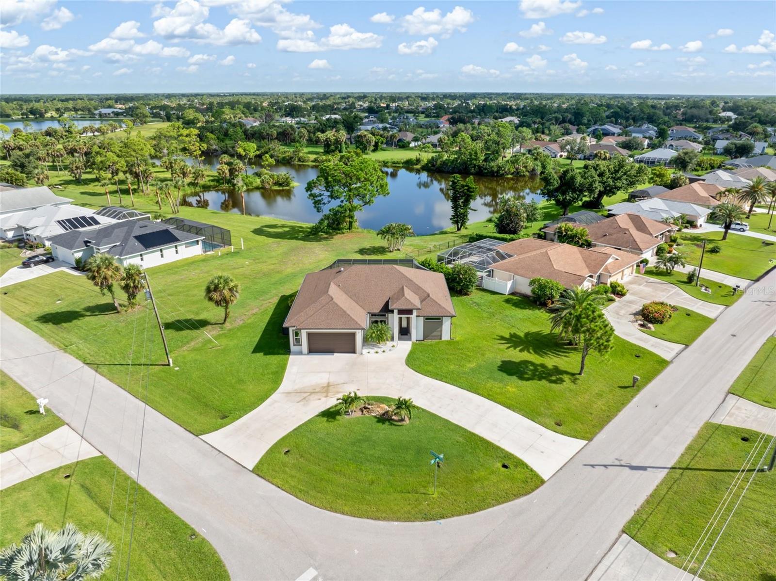 ROTONDA WEST BROADMOOR - Residential