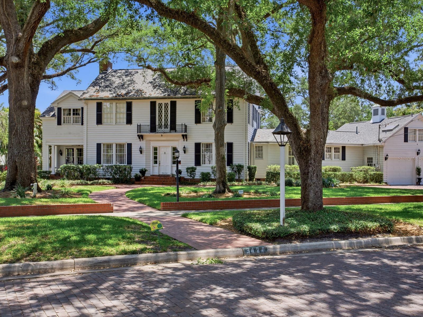 3424 JEAN CIRCLE