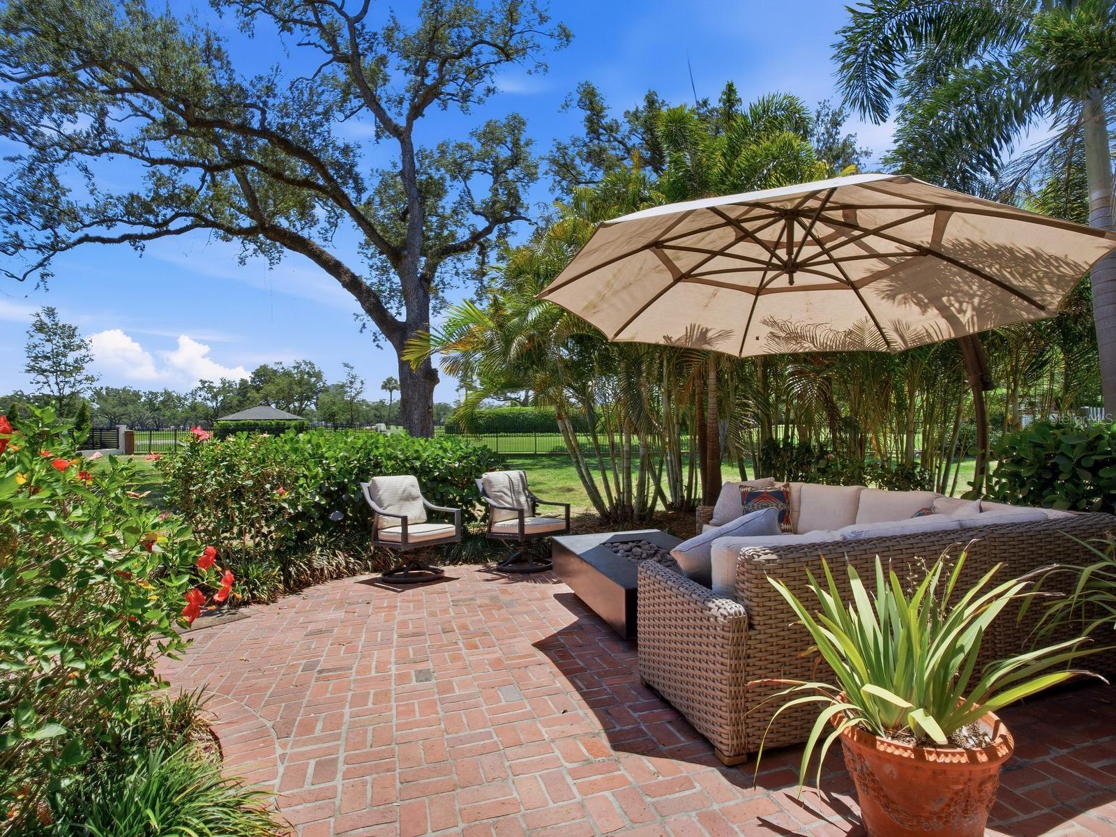 GOLF VIEW PARK - Residential