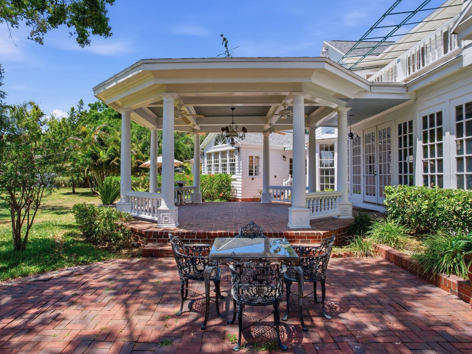 GOLF VIEW PARK - Residential