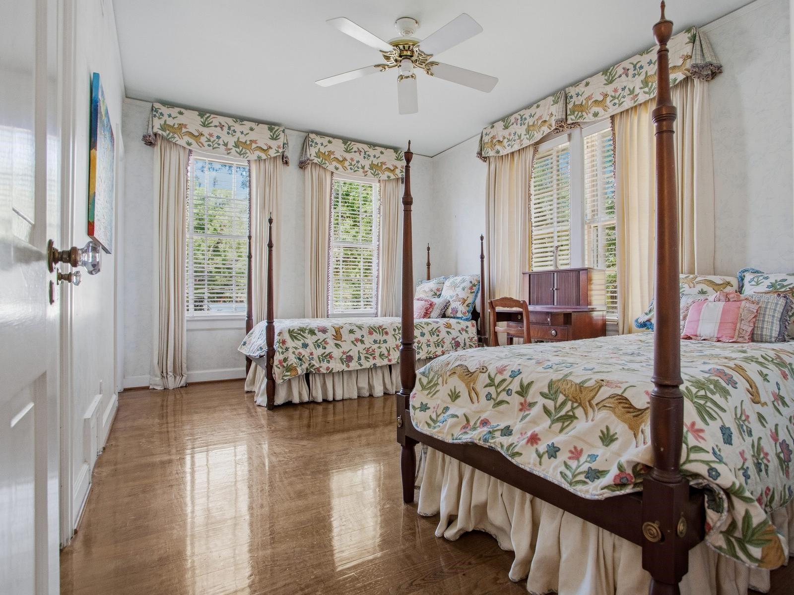 GOLF VIEW PARK - Residential