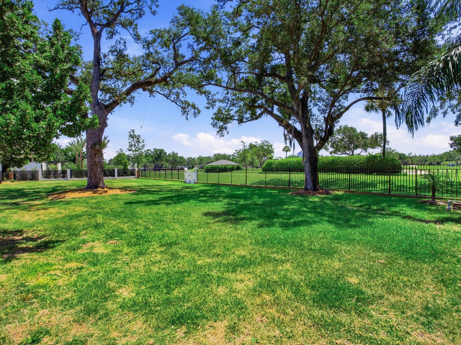 GOLF VIEW PARK - Residential