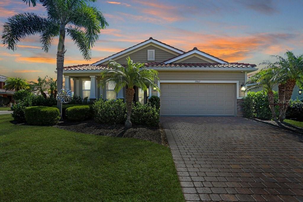 SOLEIL WEST PH II - Residential