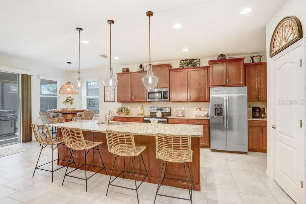 2807 ORIOLE DRIVE