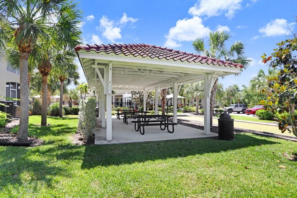 SOLEIL WEST PH II - Residential