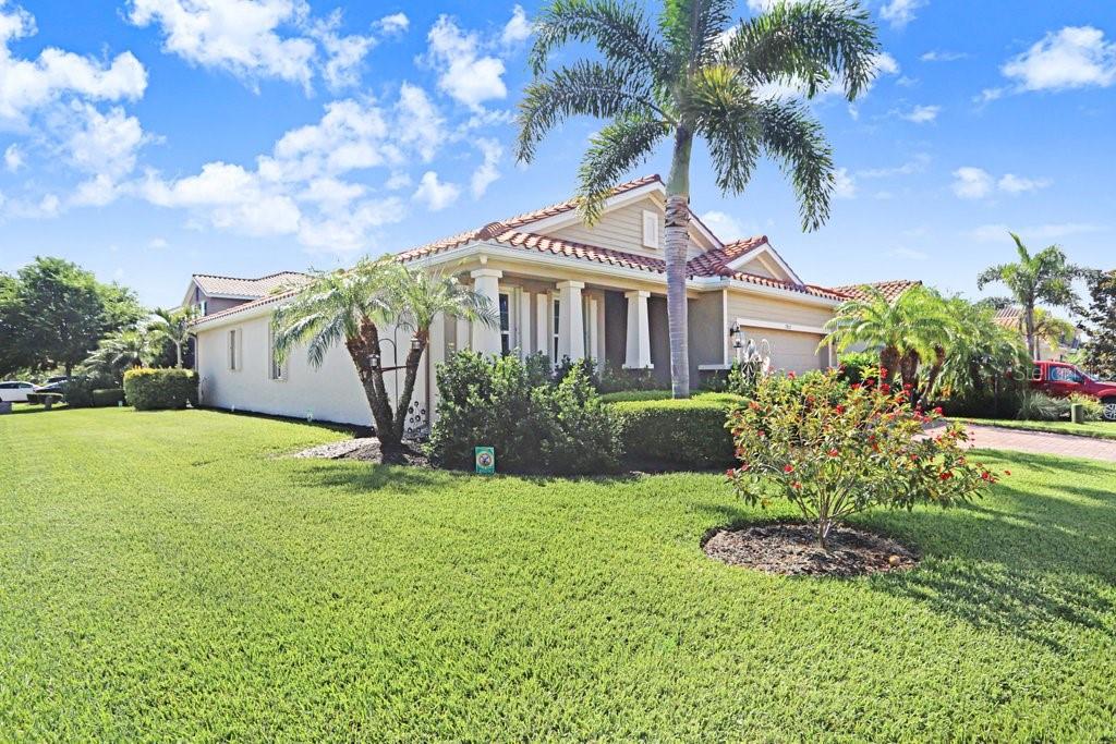 SOLEIL WEST PH II - Residential