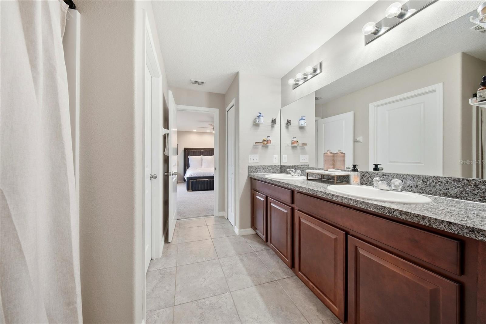 SUNSHINE VILLAGE PH 2 - Residential