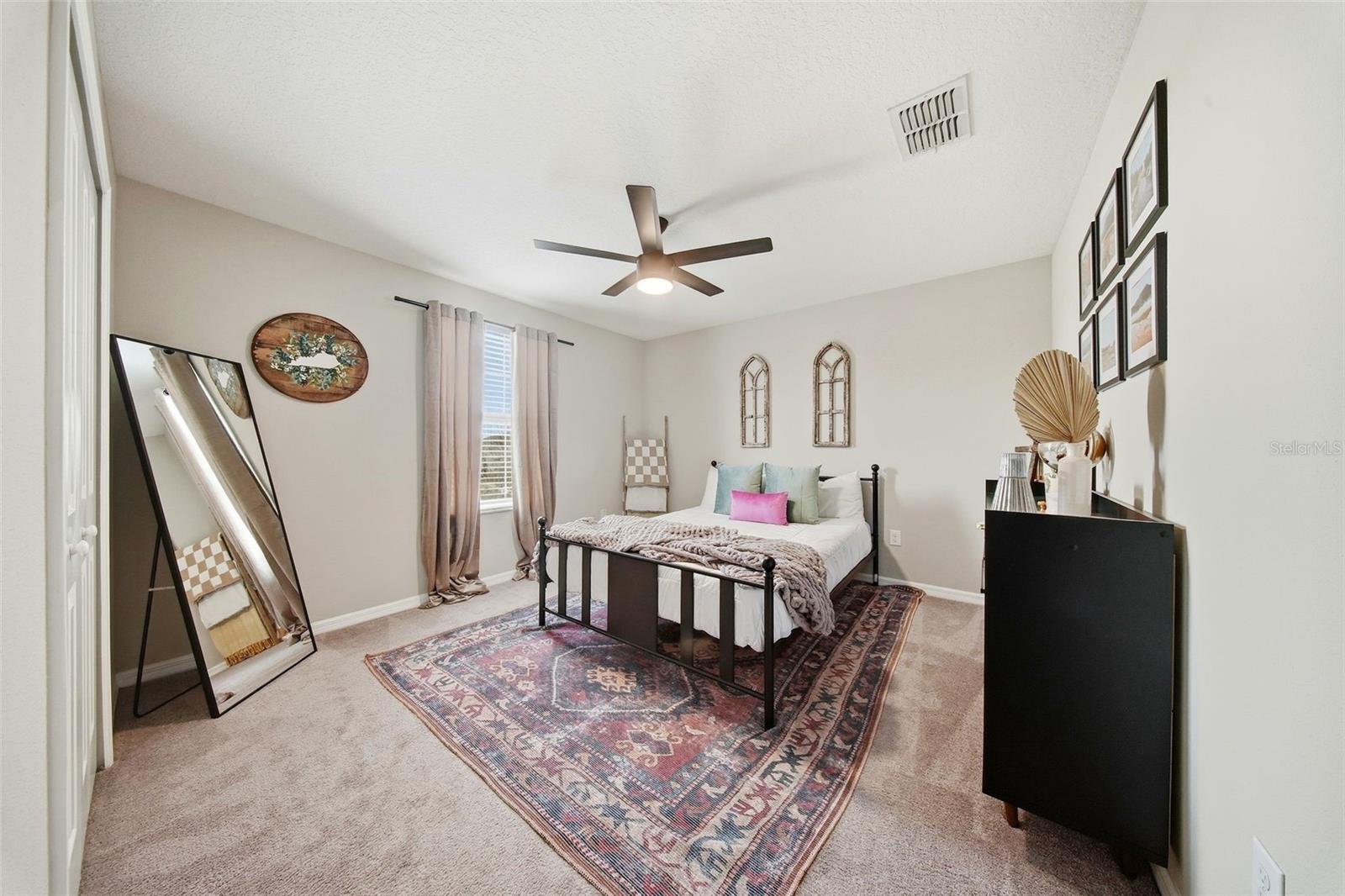 SUNSHINE VILLAGE PH 2 - Residential