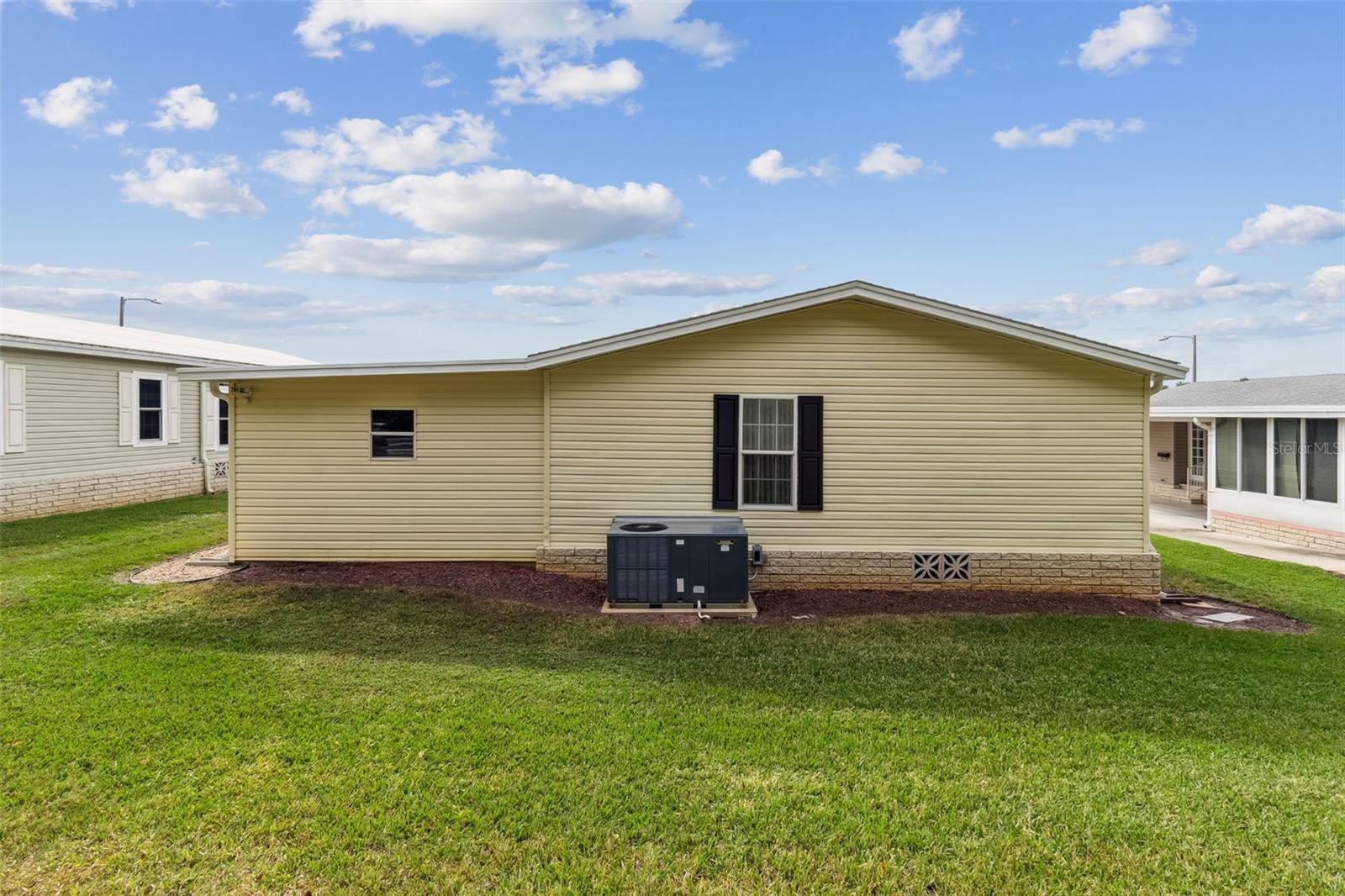 GRAND HORIZONS PH 02 - Residential