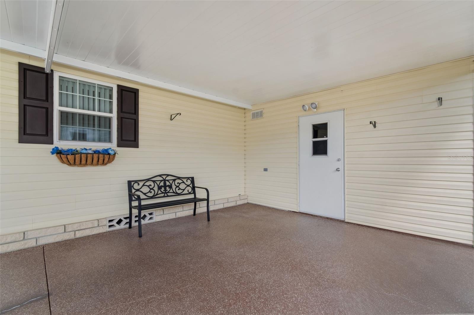 GRAND HORIZONS PH 02 - Residential