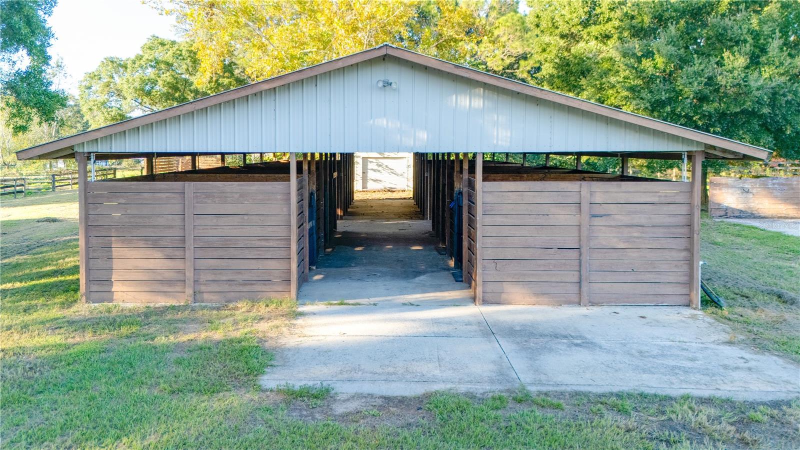 MOURNING DOVE FARM - Residential