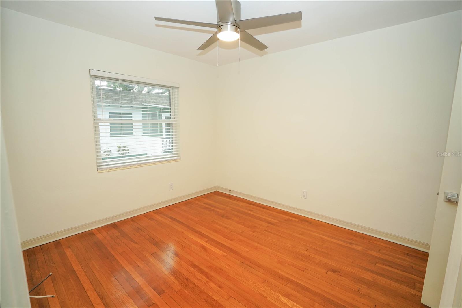 SPRING HILL REV - Residential Lease