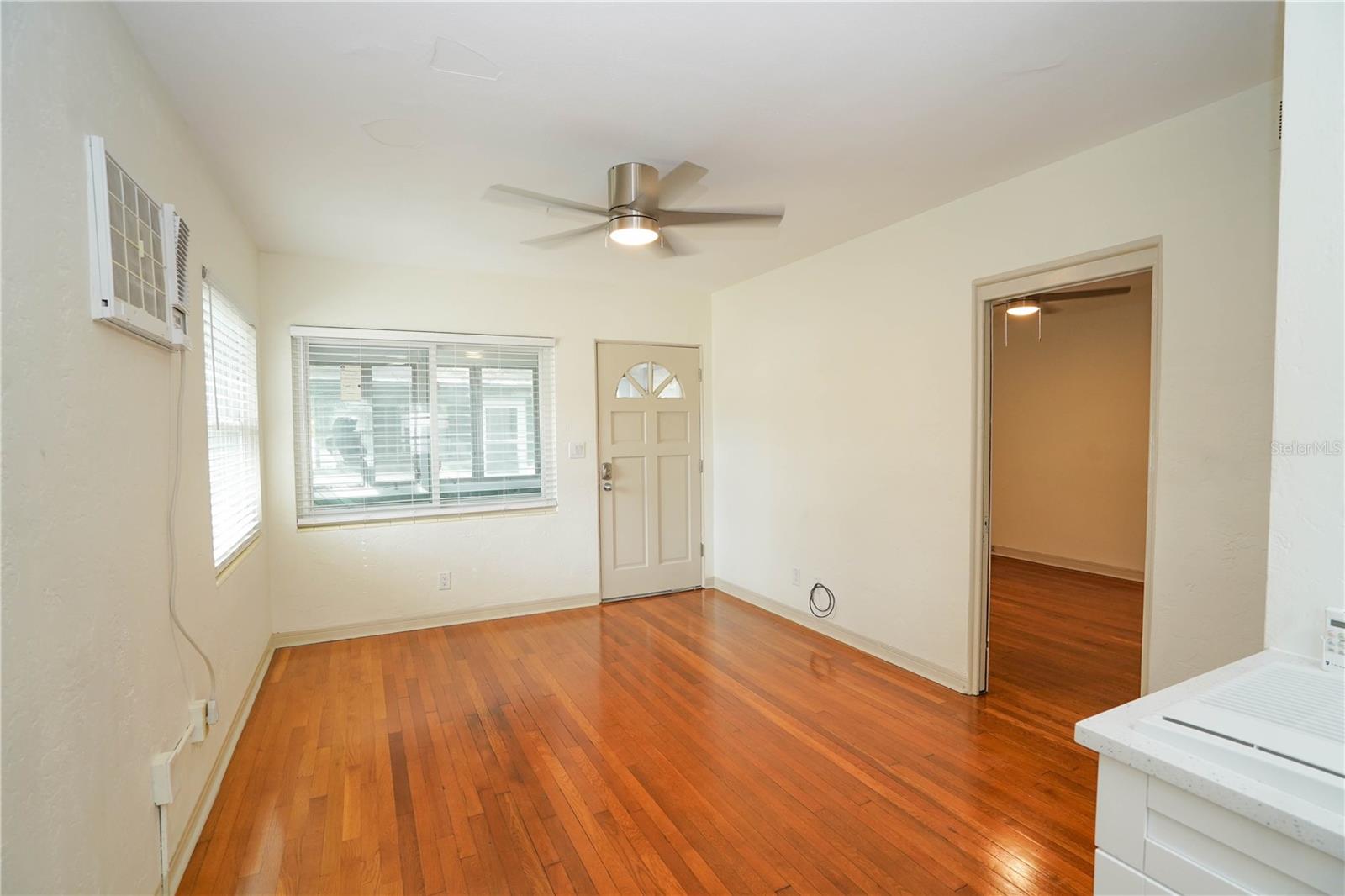 SPRING HILL REV - Residential Lease