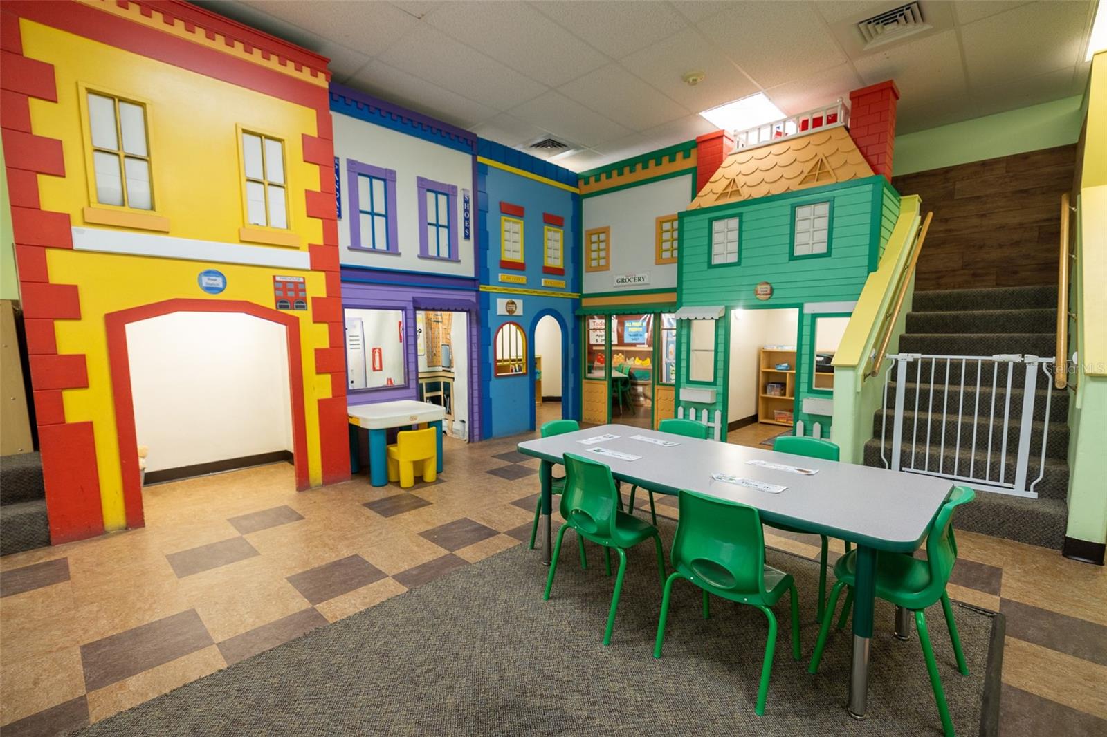 1700 MICHIGAN BOULEVARD