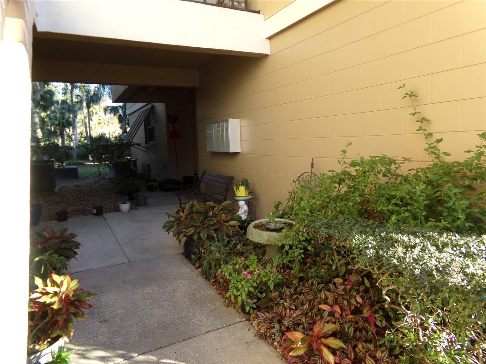 110 CYPRESS WOODS CT 5C
