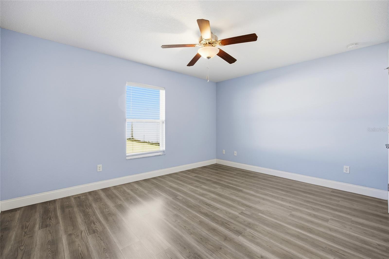 MEADOW GLENN UN 2 - Residential