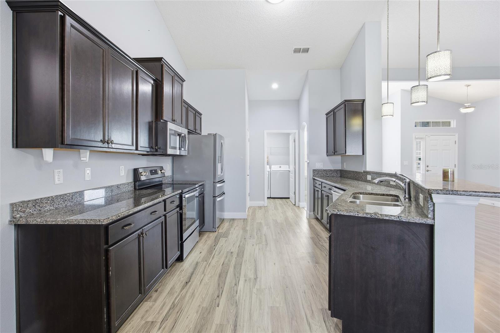 MEADOW GLENN UN 2 - Residential