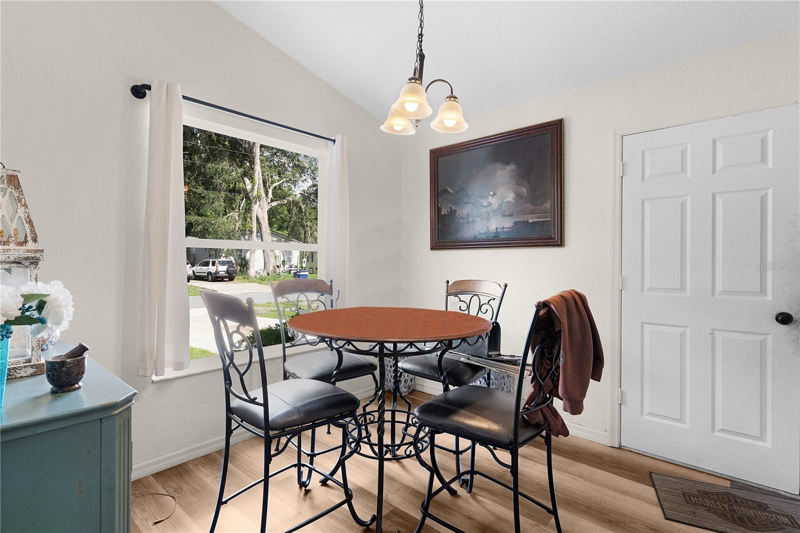 2597 NW CR 426F STREET NE