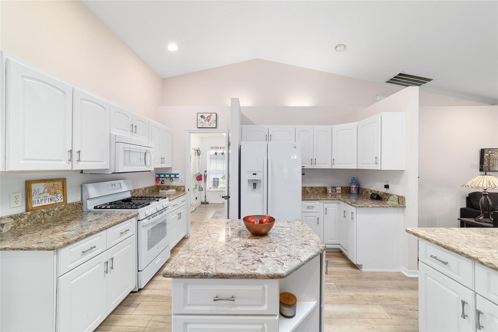 QUAIL MEADOW - Residential