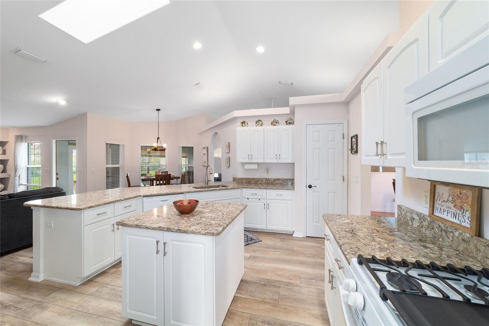 QUAIL MEADOW - Residential