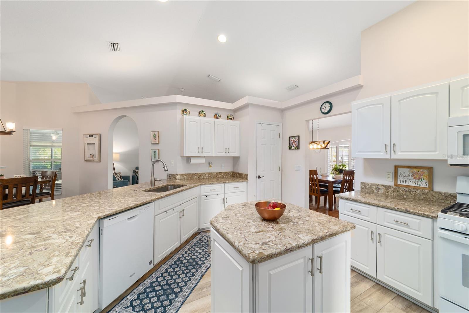 QUAIL MEADOW - Residential