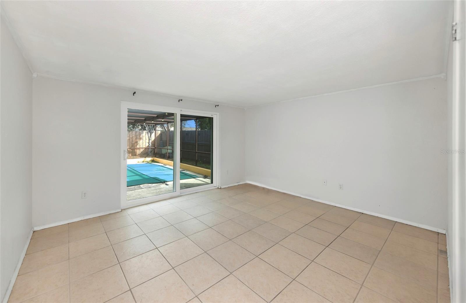 HOLIDAY LAKE ESTATES 21 - Residential