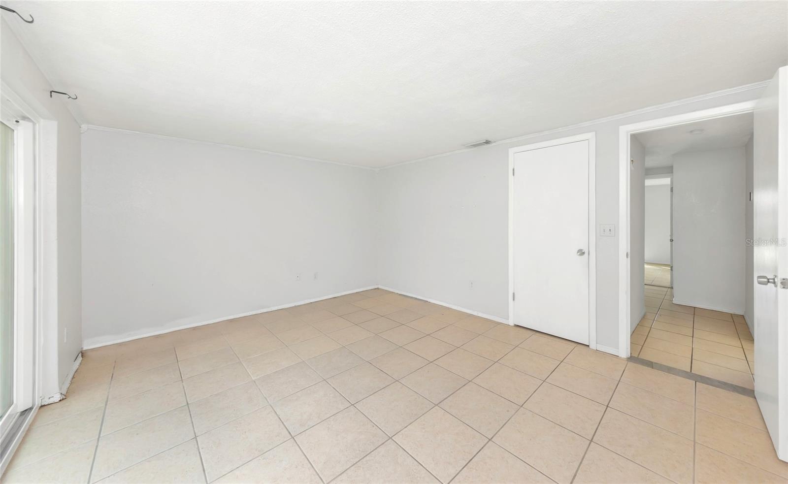 HOLIDAY LAKE ESTATES 21 - Residential