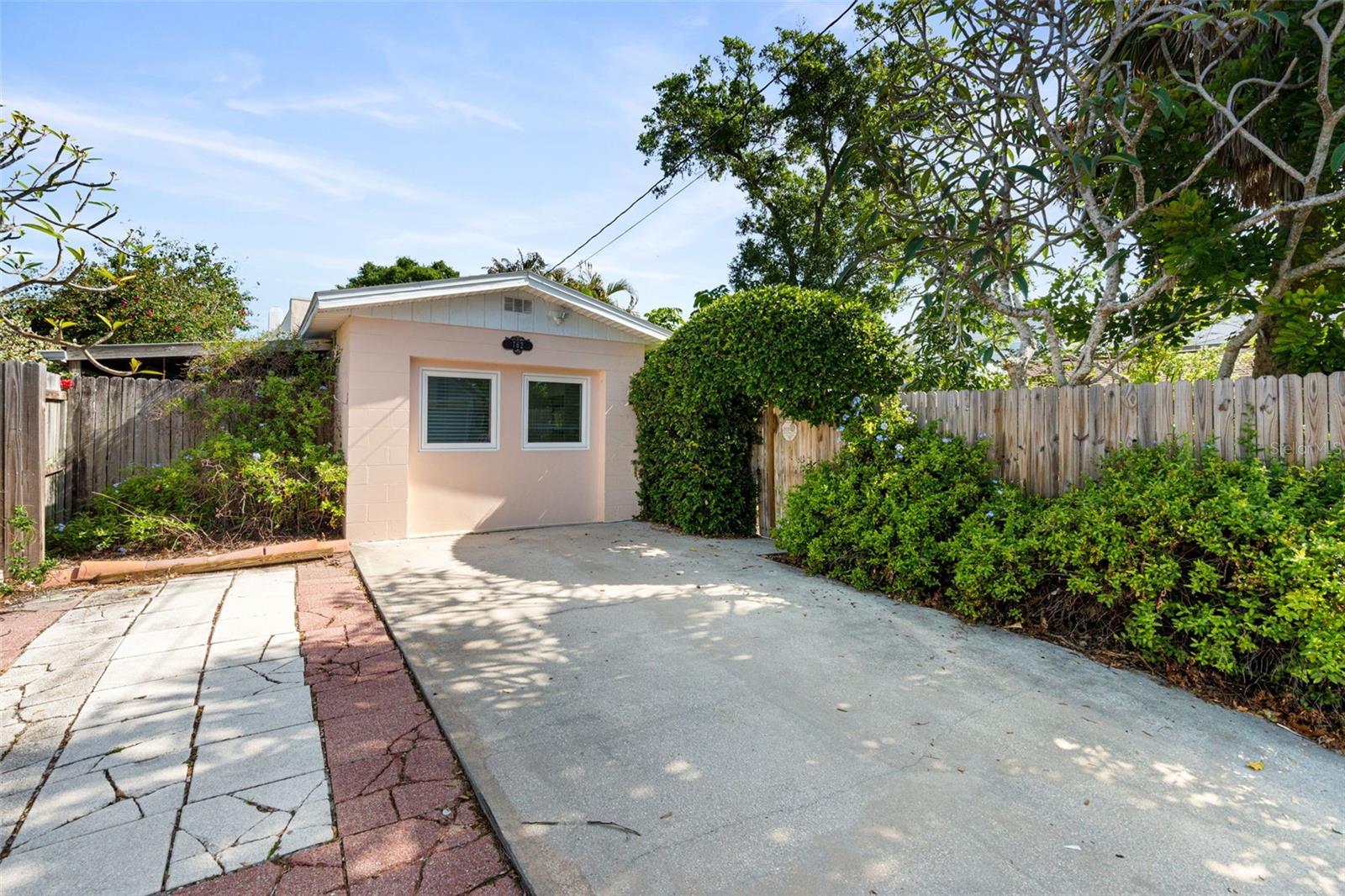 SPRING HILL REV - Residential