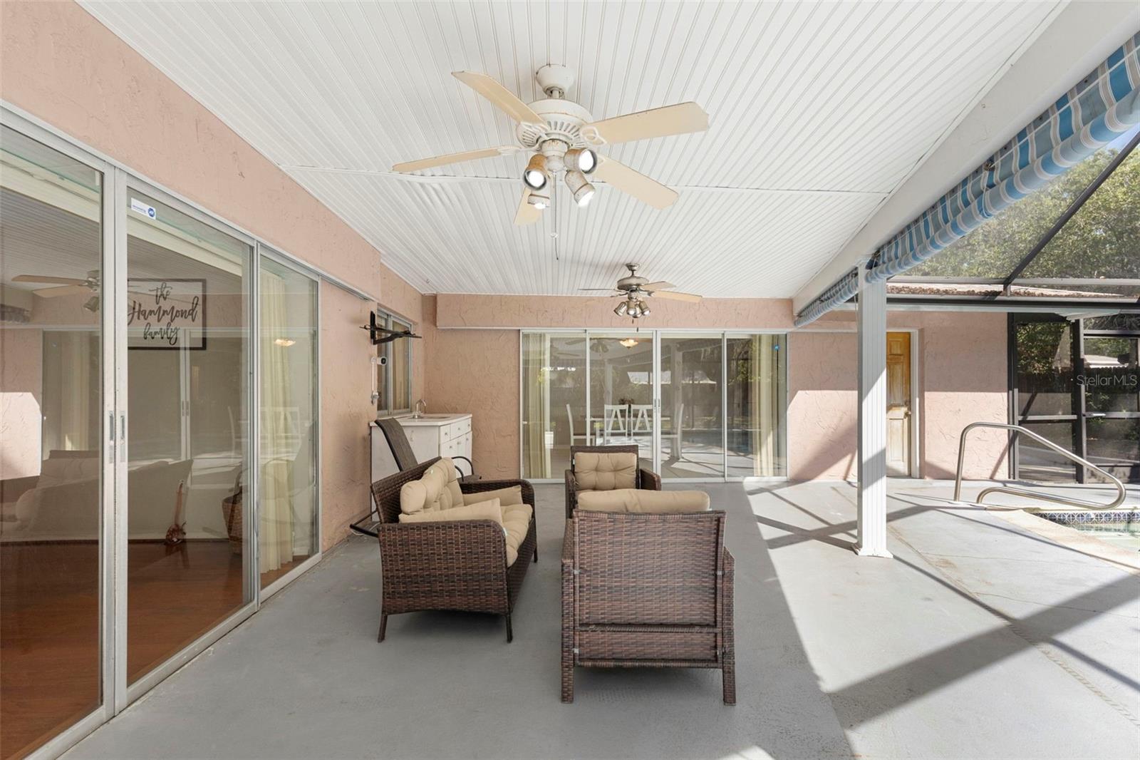 MOON LAKE ESTATES - Residential