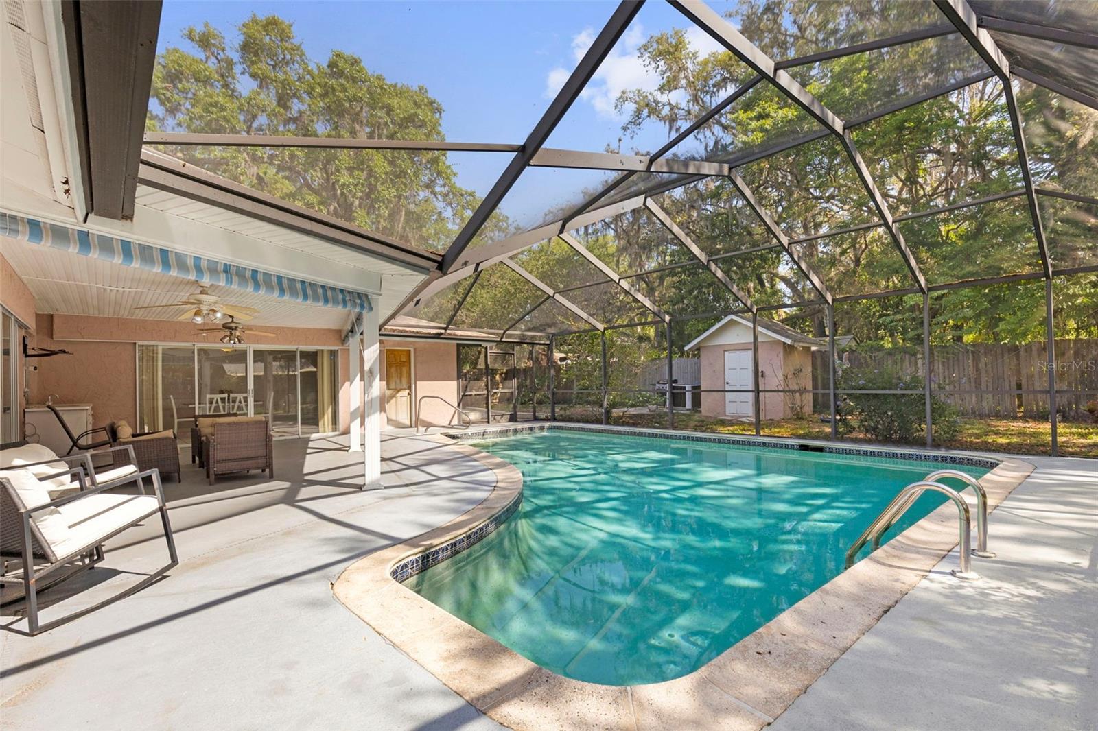 MOON LAKE ESTATES - Residential