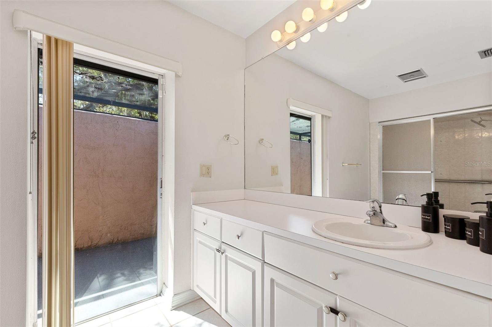 MOON LAKE ESTATES - Residential