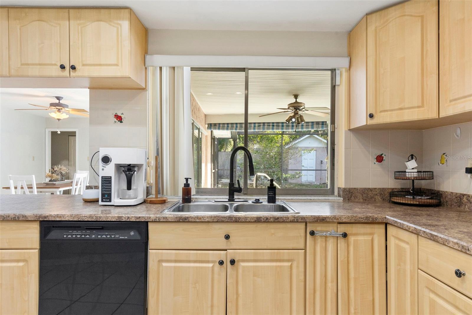 MOON LAKE ESTATES - Residential