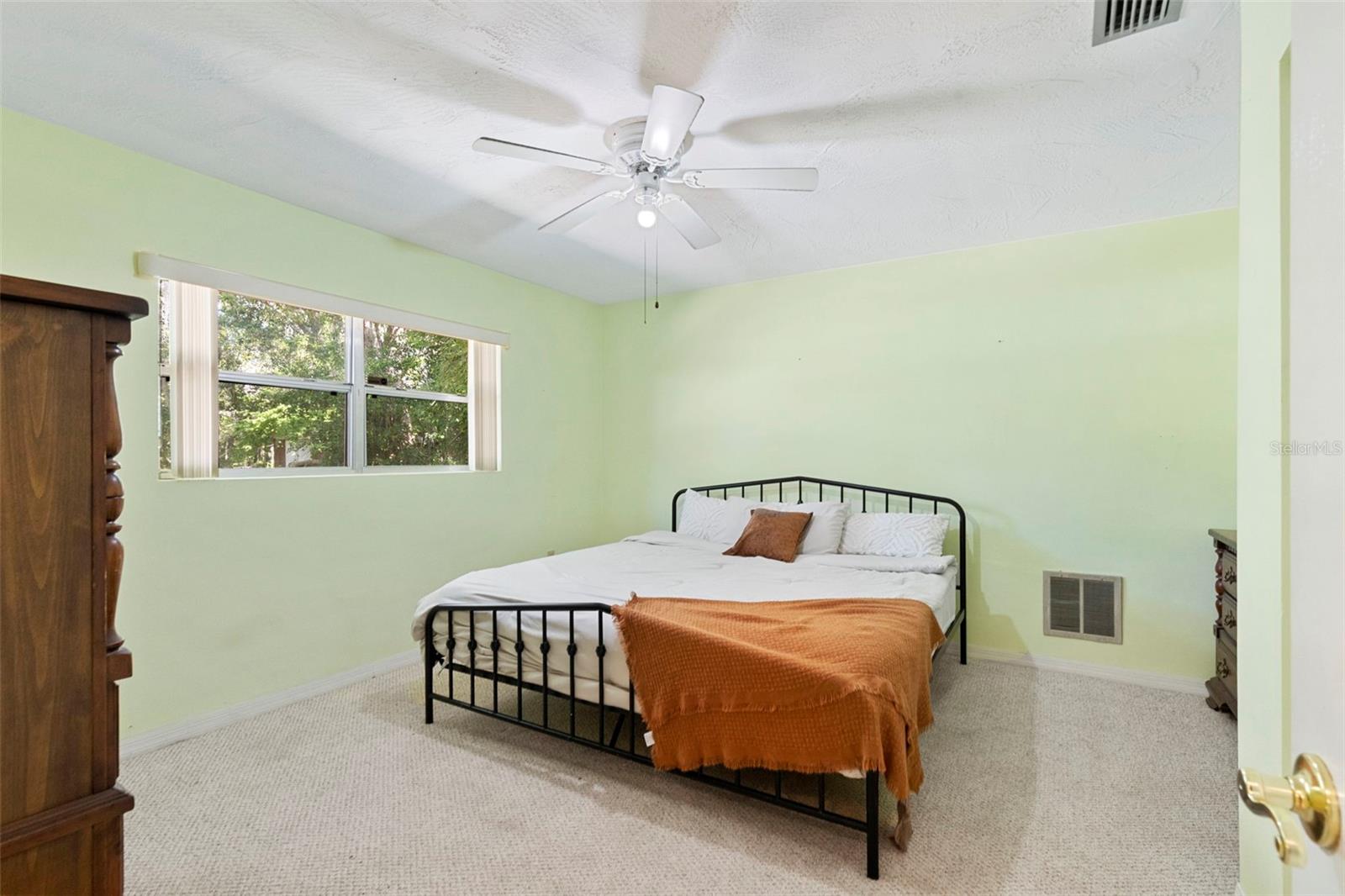 MOON LAKE ESTATES - Residential