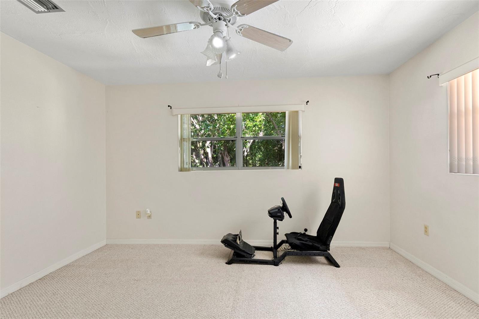 MOON LAKE ESTATES - Residential