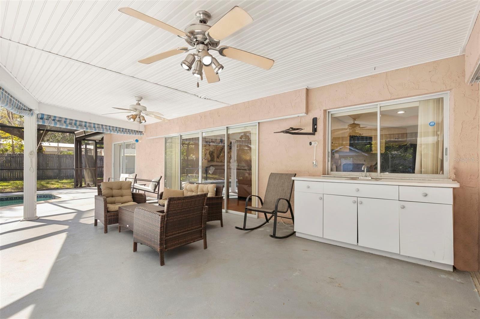 MOON LAKE ESTATES - Residential