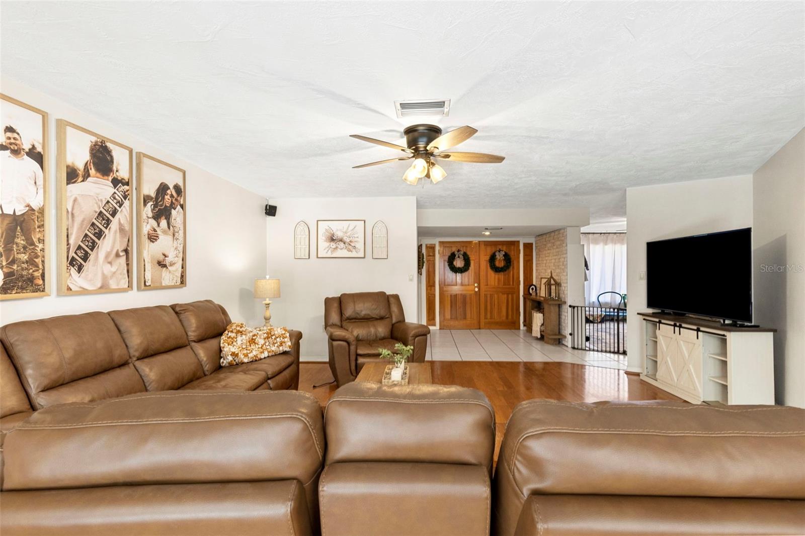 MOON LAKE ESTATES - Residential