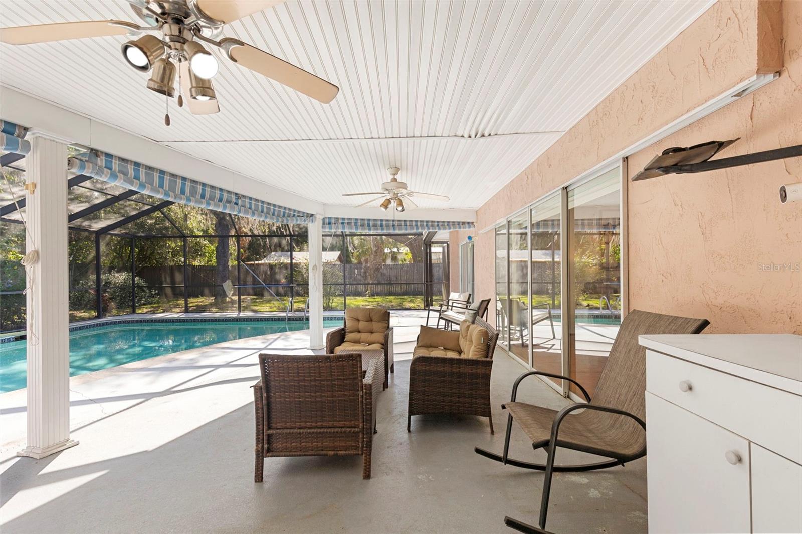 MOON LAKE ESTATES - Residential