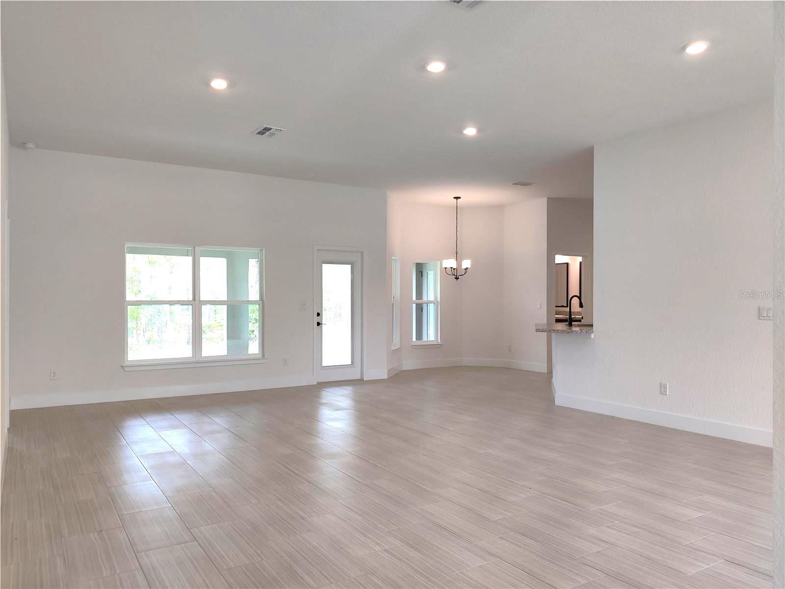 12275 SCARLET IBIS AVENUE