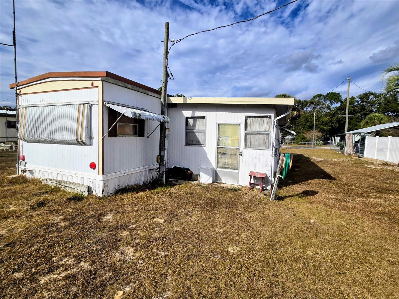 LITTLE LAKE WEIR 01 EDITION - Residential