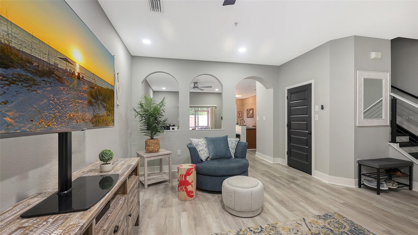 3827 PARKRIDGE CIRCLE 1-102