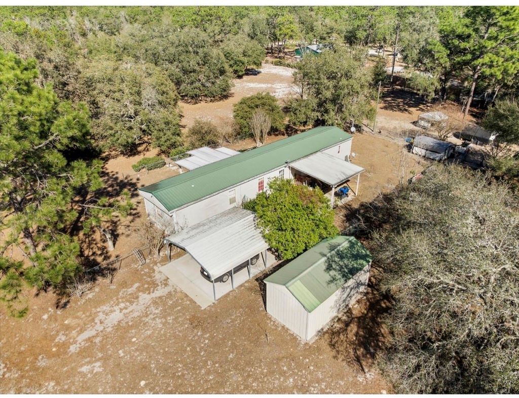 Photo of 12750 NE 65th St, Williston, FL 32696 (MLS # GC537161)