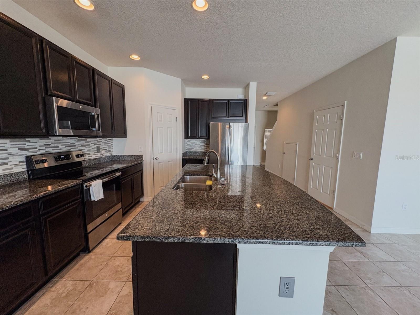 OAK CREEK PRCL 3 - Residential Lease