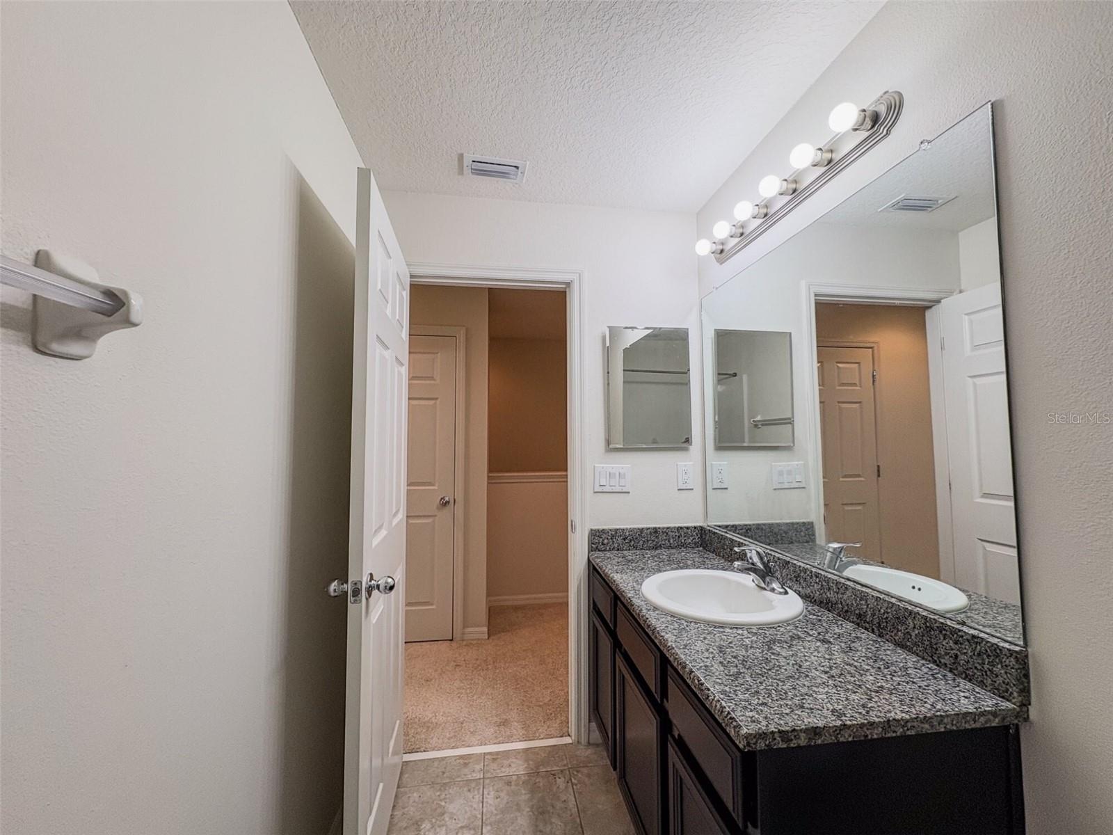 OAK CREEK PRCL 3 - Residential Lease