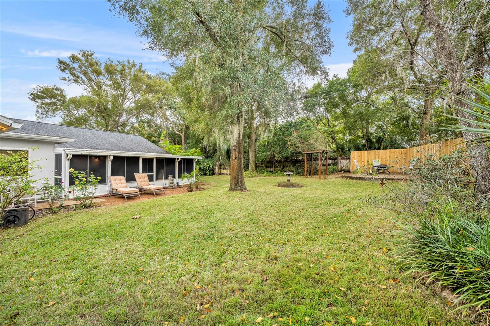 PALM PARK - Residential