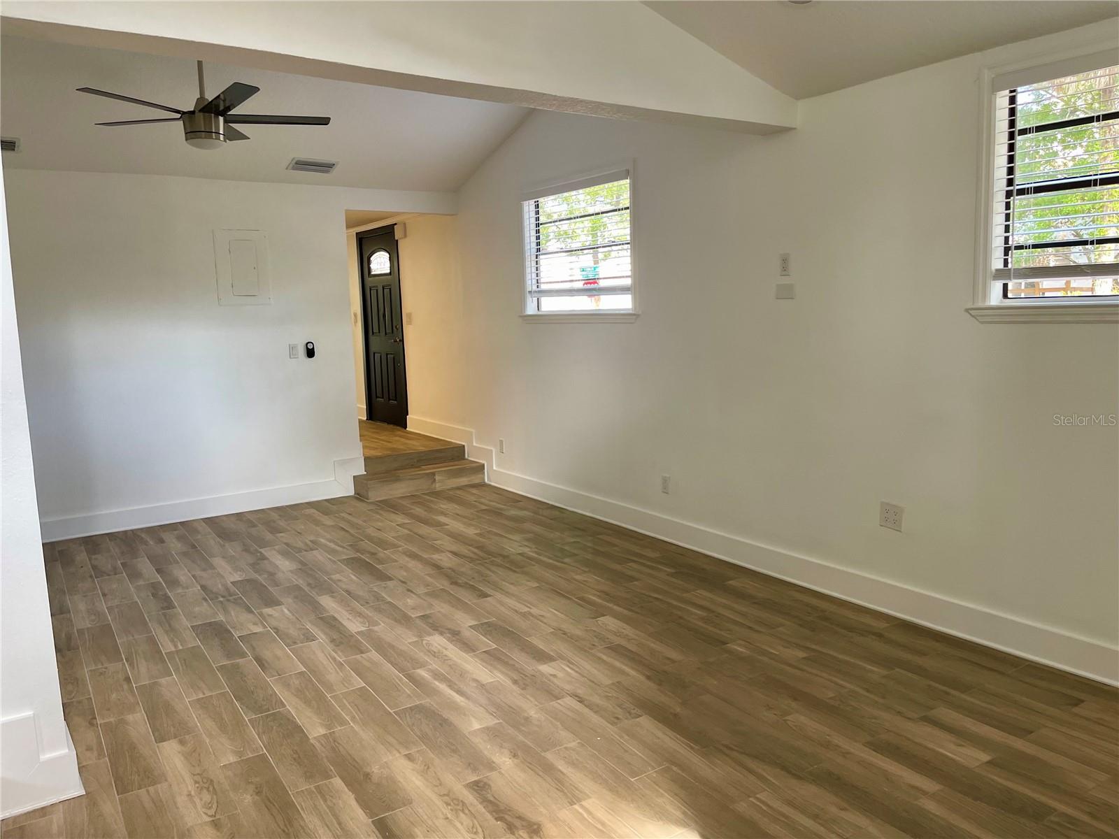 SUNSET CAMP - Residential