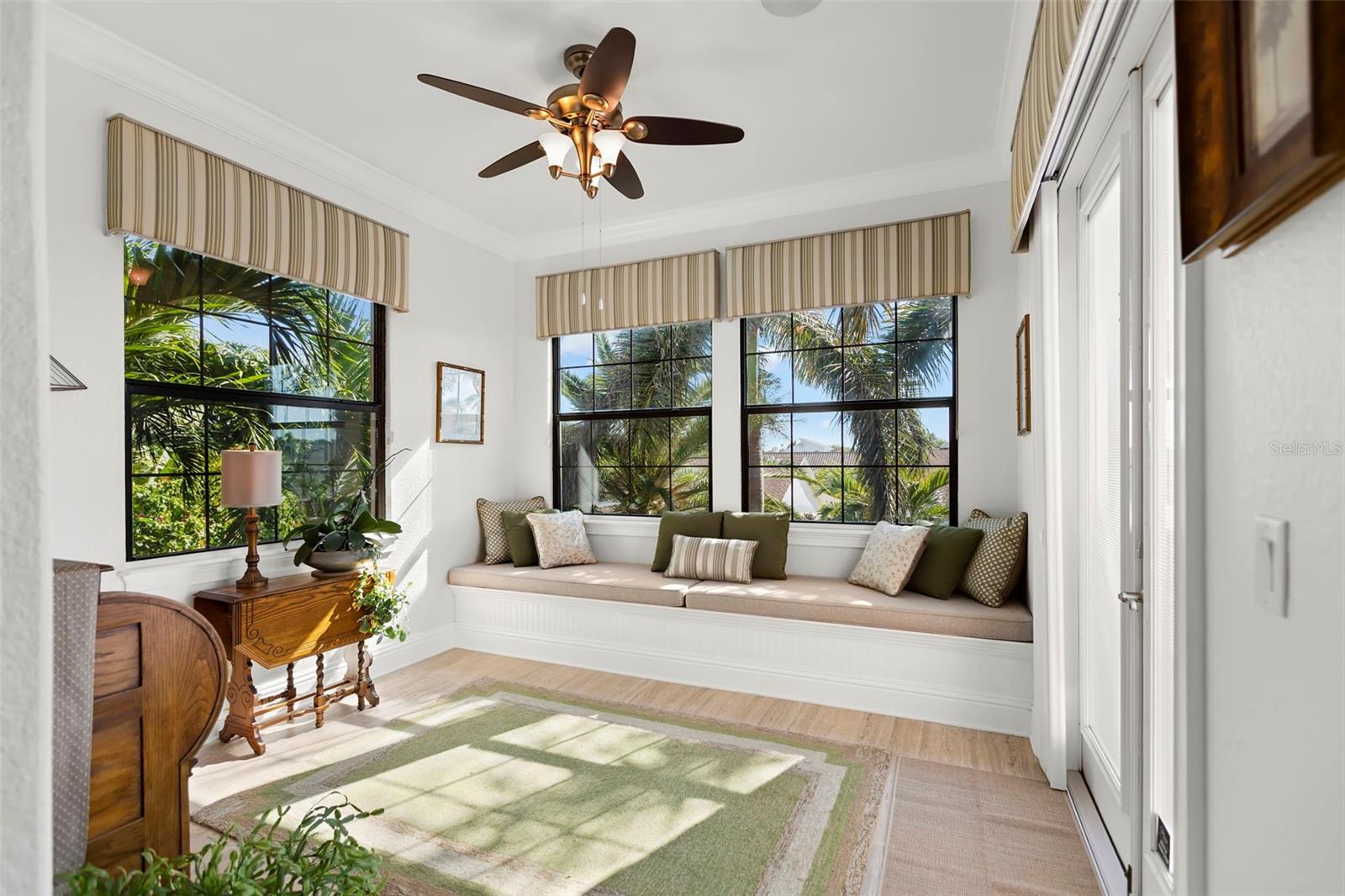 TIERRA VERDE UNIT 1 4TH REP - Residential